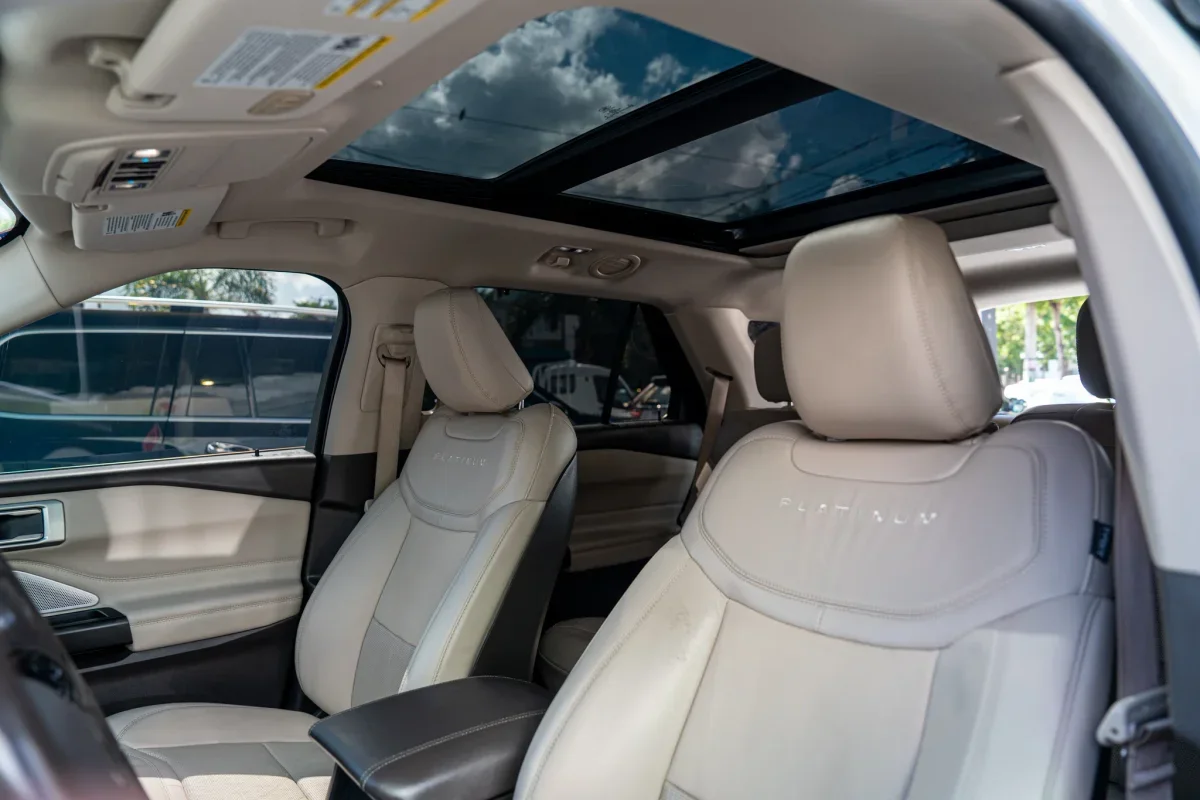 Ford Explorer Platinum 2021 - Imagen 3