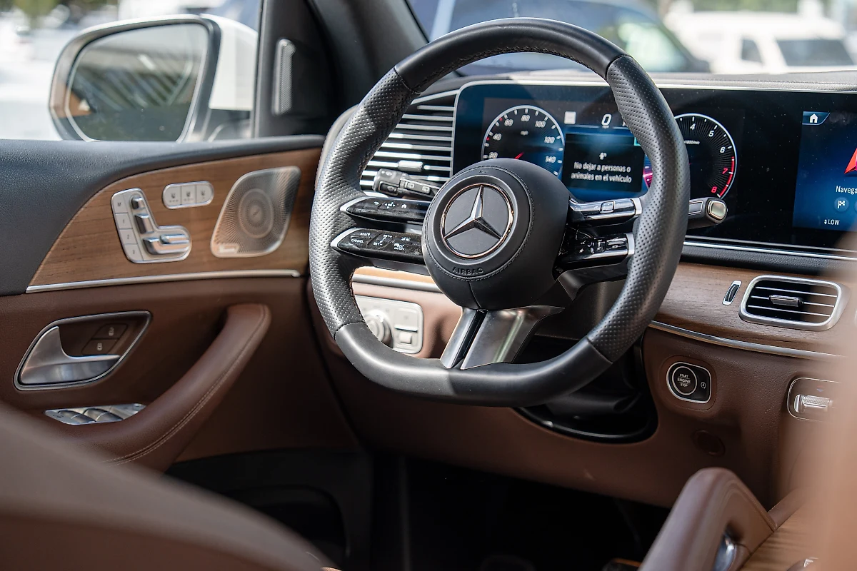 Mercedes Benz GLS 450 4MATIC 2024 - Imagen 8