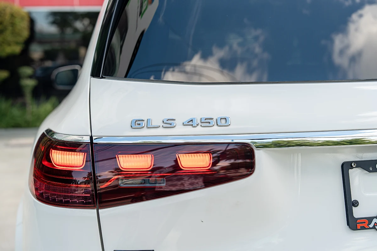 Mercedes Benz GLS 450 4MATIC 2024 - Imagen 18