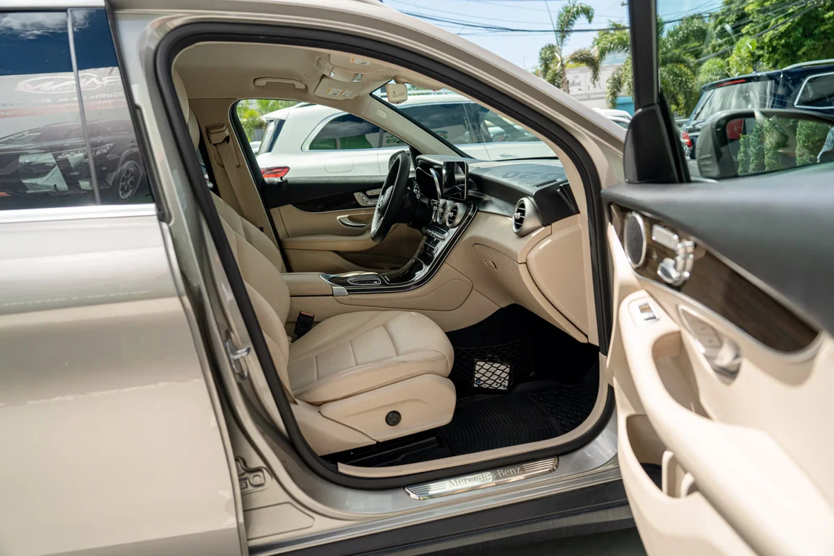 Mercedes Benz GLB 200 2020 - Imagen 4