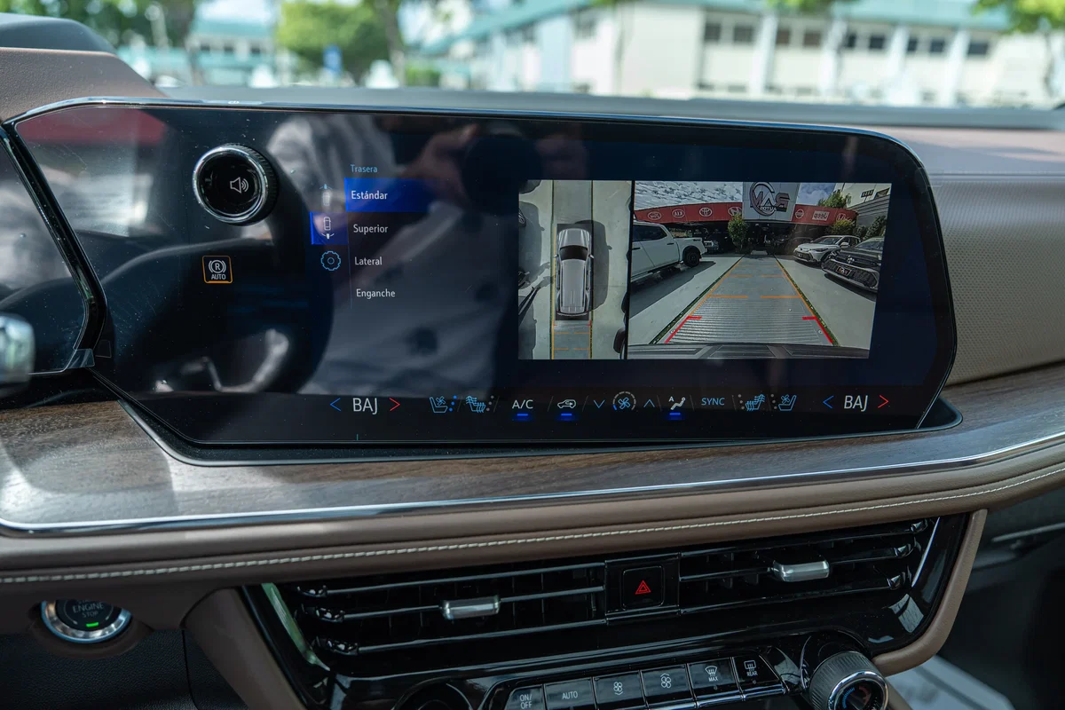 Chevrolet Tahoe Highcountry Duramax 2026 - Imagen 15