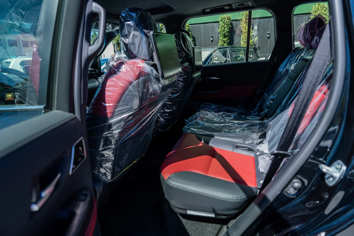 Toyota Land Cruiser VXR EXCLUSIVE 2026 - Imagen 6