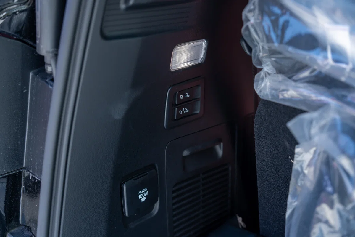 Toyota Land Cruiser VXR EXCLUSIVE 2026 - Imagen 8