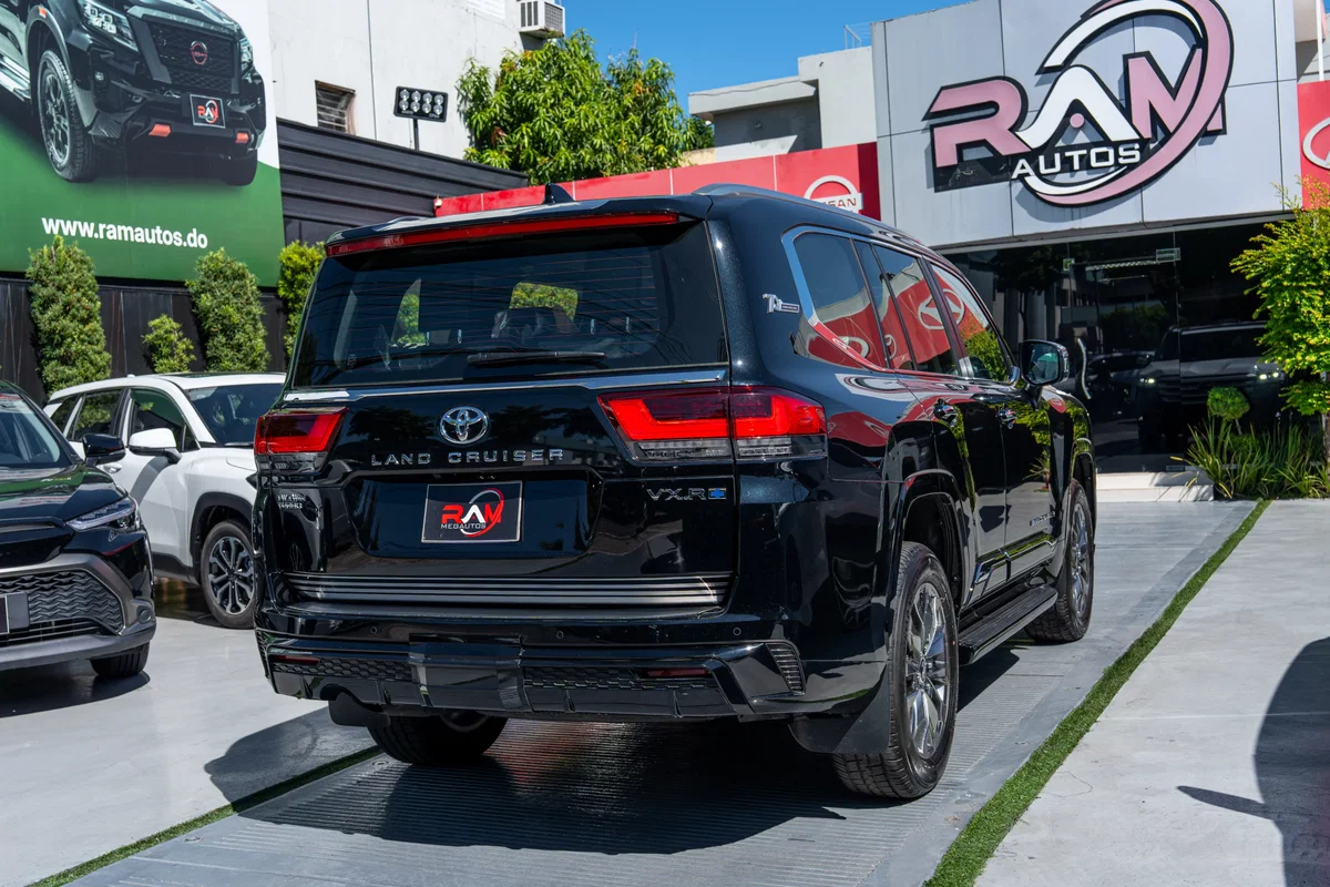 Toyota Land Cruiser VXR EXCLUSIVE 2026 - Imagen 19