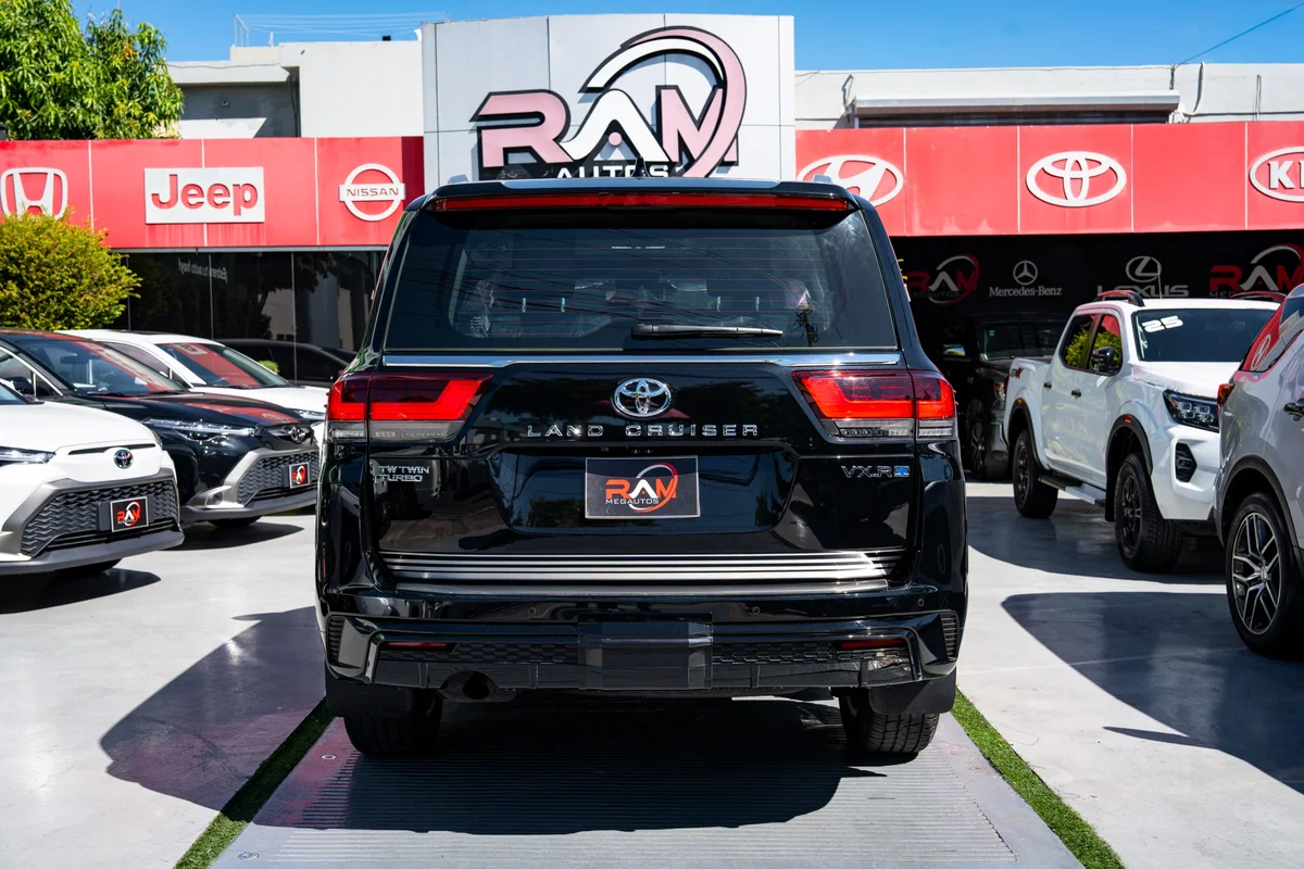 Toyota Land Cruiser VXR EXCLUSIVE 2026 - Imagen 16