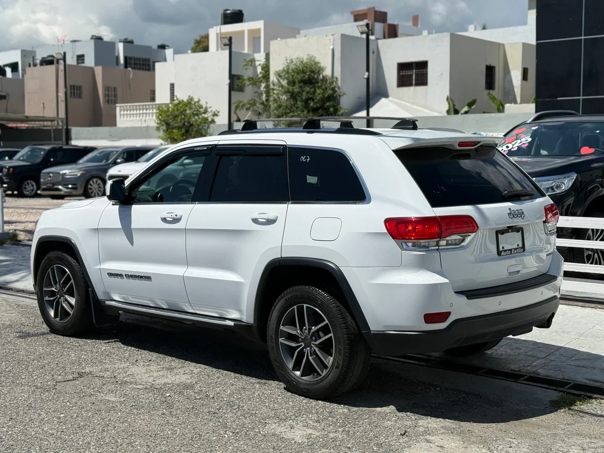 Jeep Grand Cherokee Laredo 2019 - Imagen 7