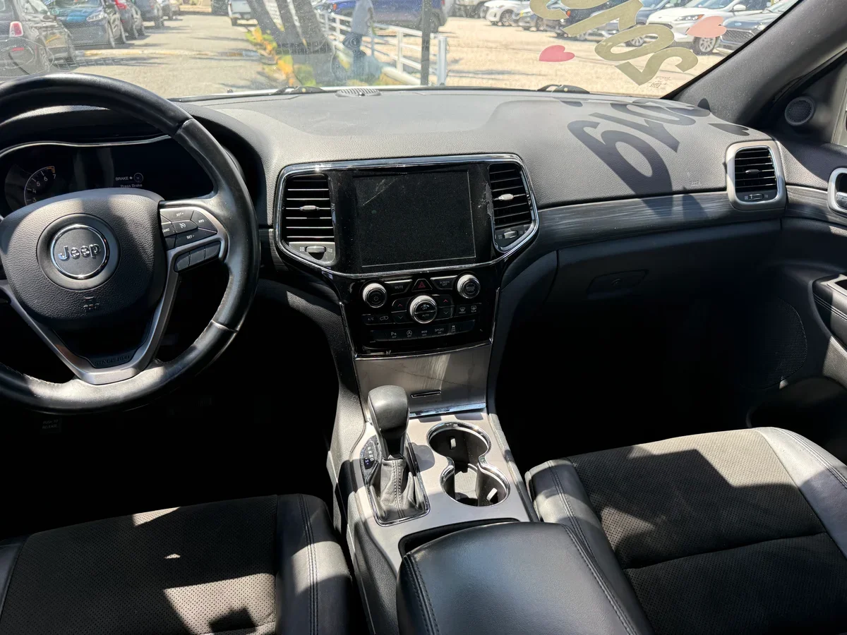 Jeep Grand Cherokee Laredo 2019 - Imagen 8