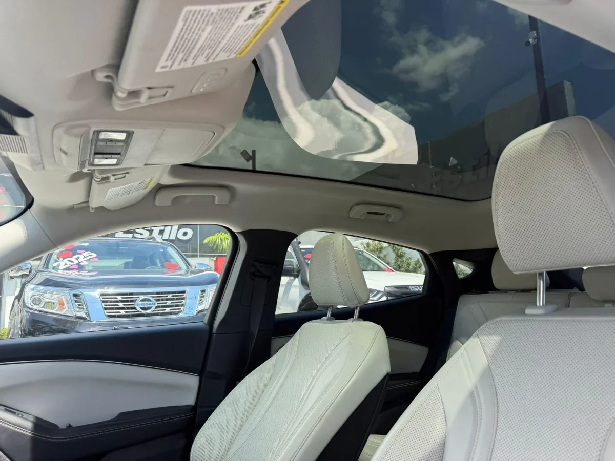 Ford Mustang Mach-E Premium 2021 - Imagen 7