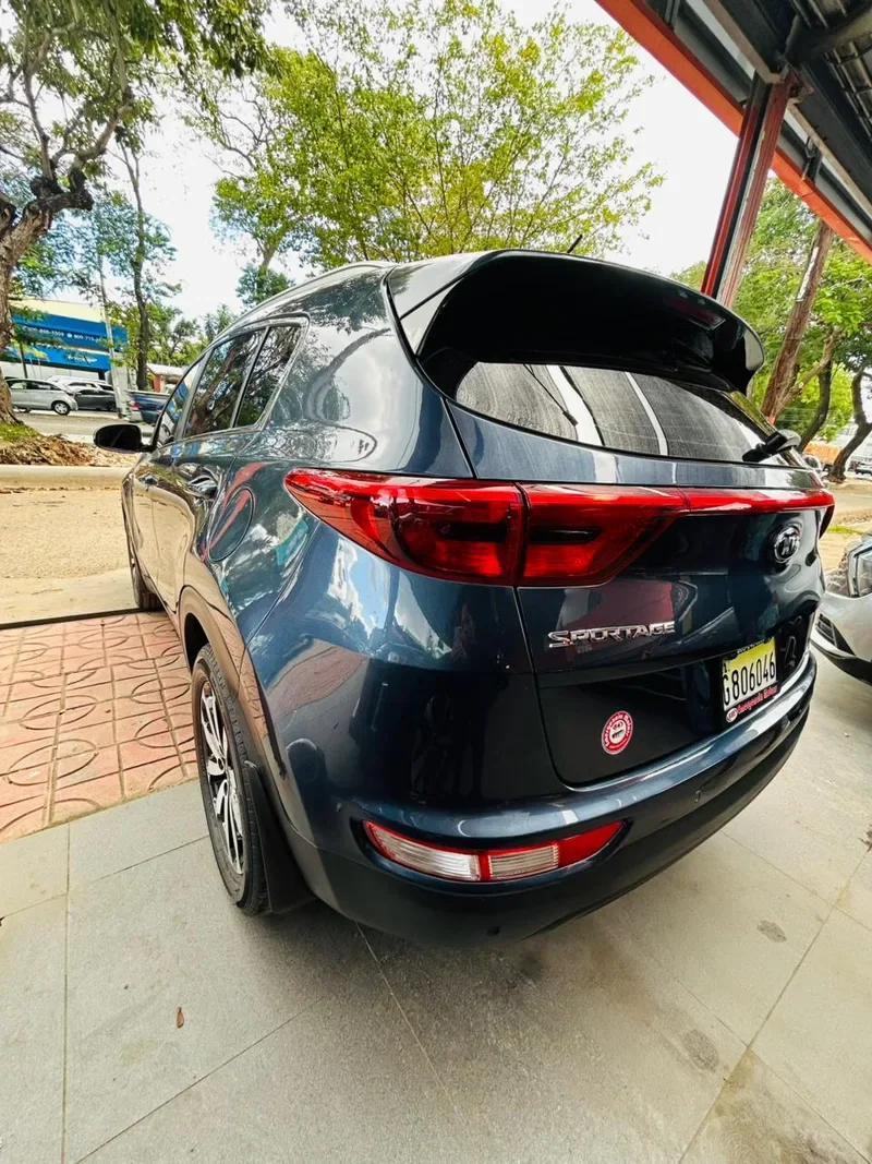 Kia Sportage LX 2018 - Imagen 4