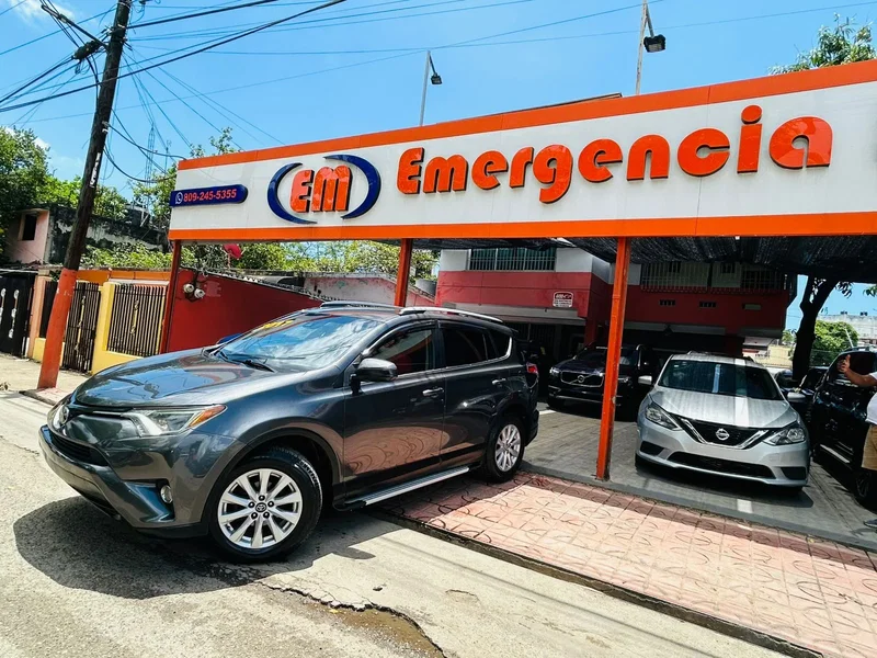 Toyota RAV4 LE 2017 - foto 4 de 10