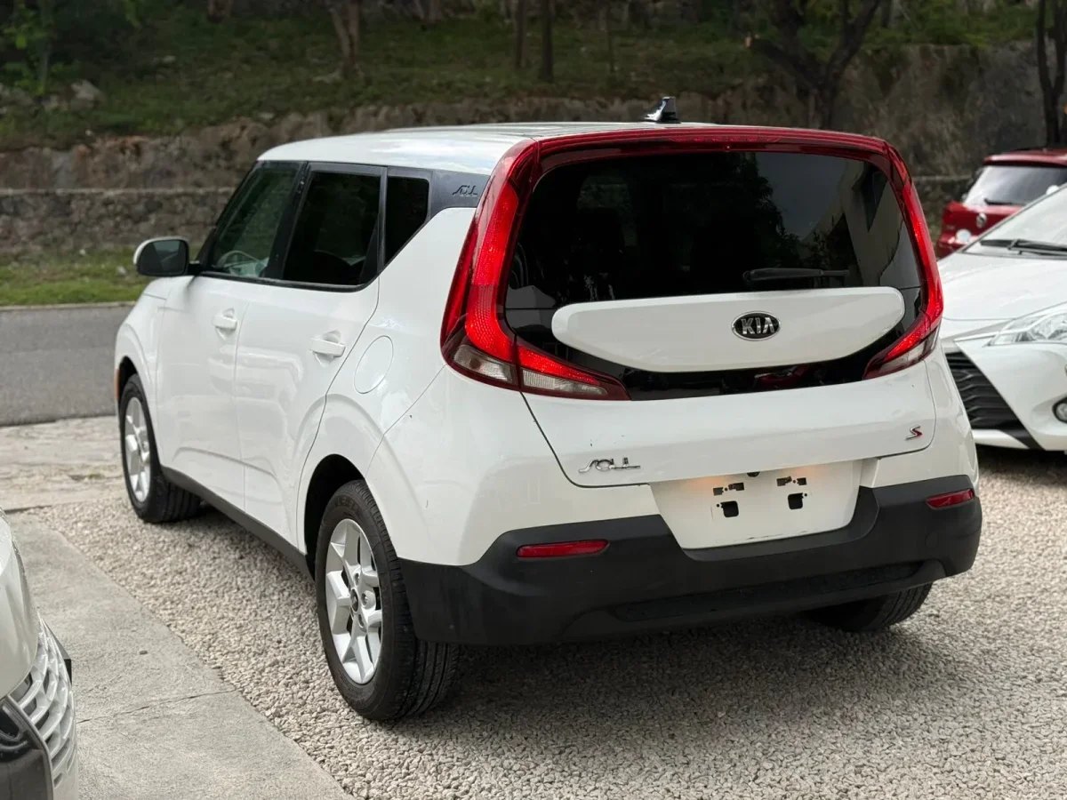 Kia Soul LX 2020 - Imagen 10